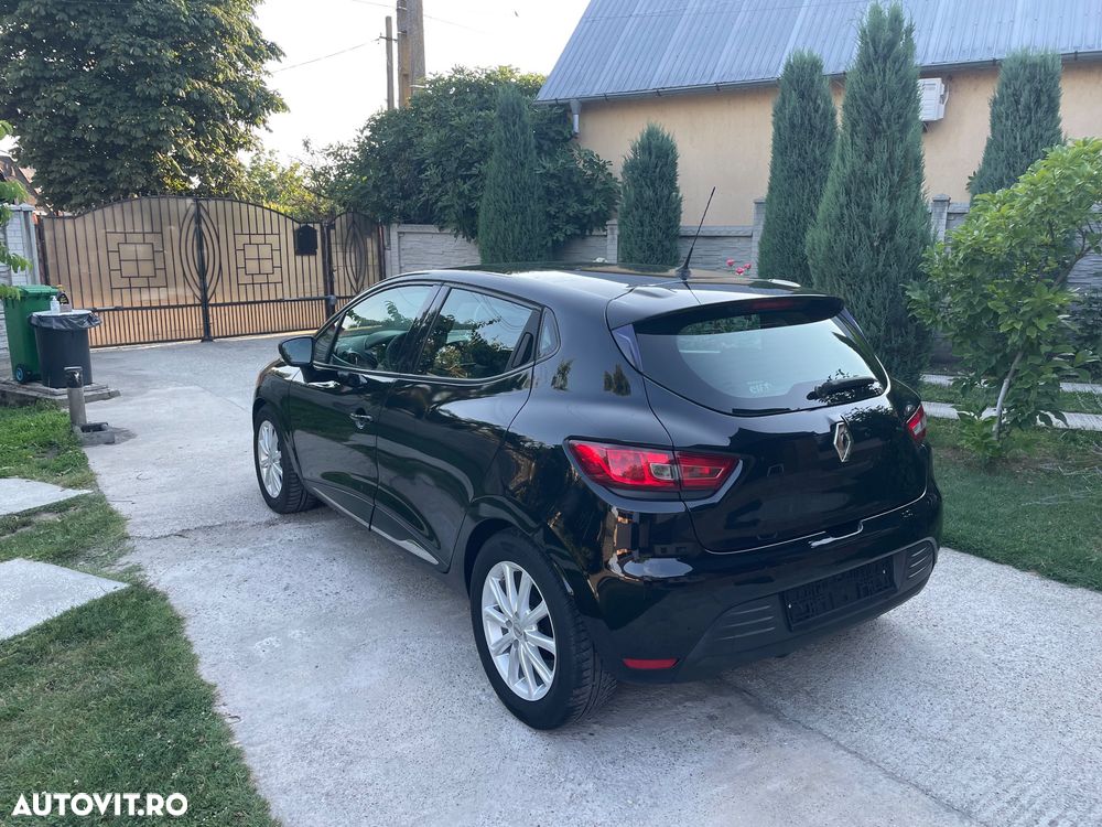 Renault Clio - 5