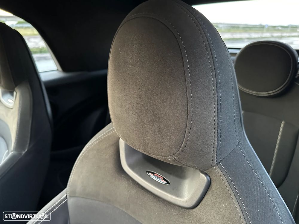 MINI Cabrio Cooper D Auto - 27