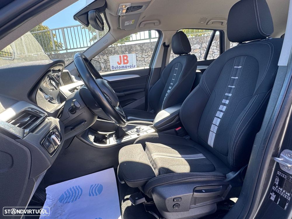 BMW X1 18 d sDrive Line Sport - 7