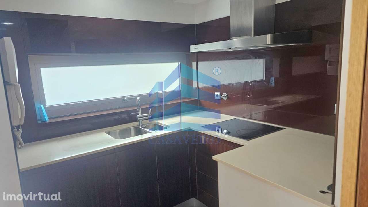 Arrenda  T1 em Aveiro - Grande imagem: 4/16