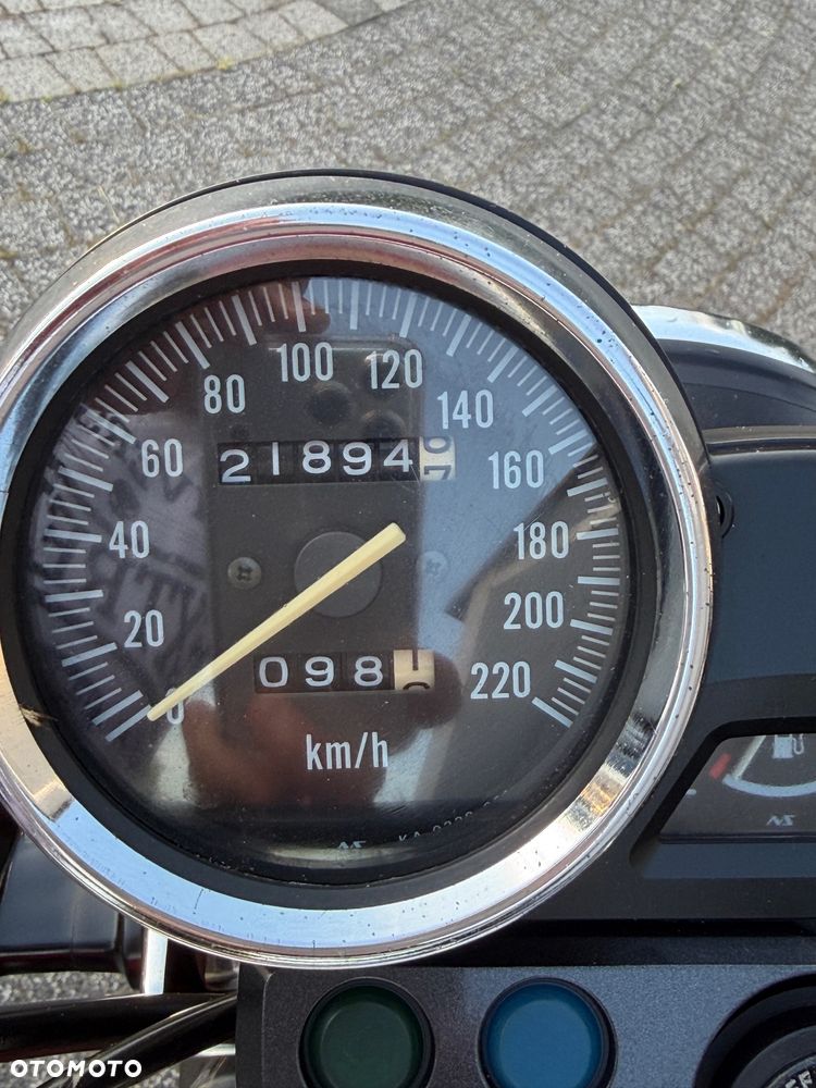 Kawasaki ER - 10