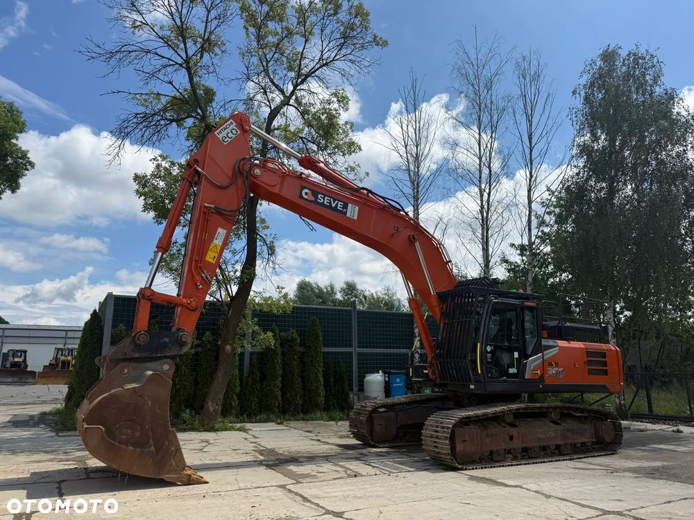Hitachi ZX 350 LC 7 - 1