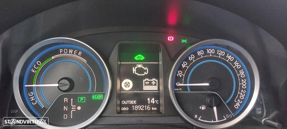 Toyota Auris Touring Sports 1.8 HSD Exclusive - 11