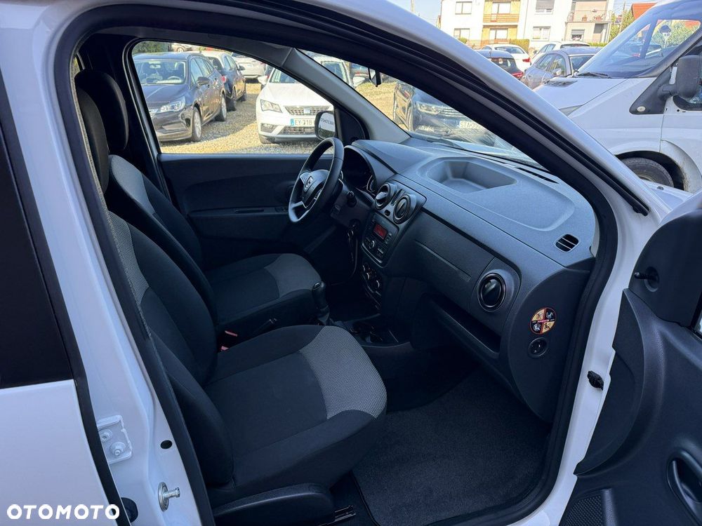 Dacia Lodgy SCe 100 Essential - 20