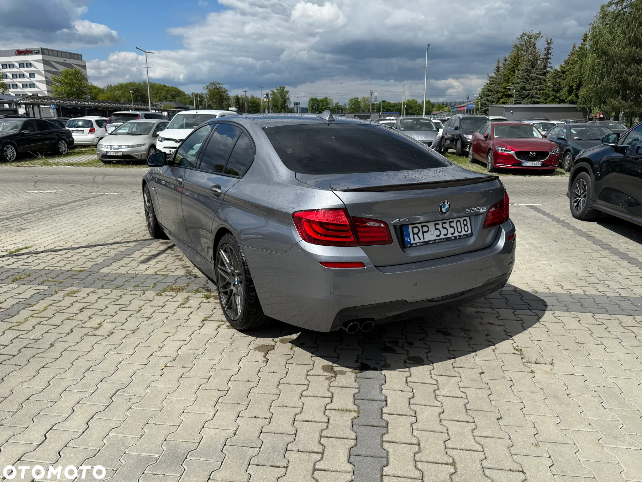 BMW Seria 5 525d xDrive - 4