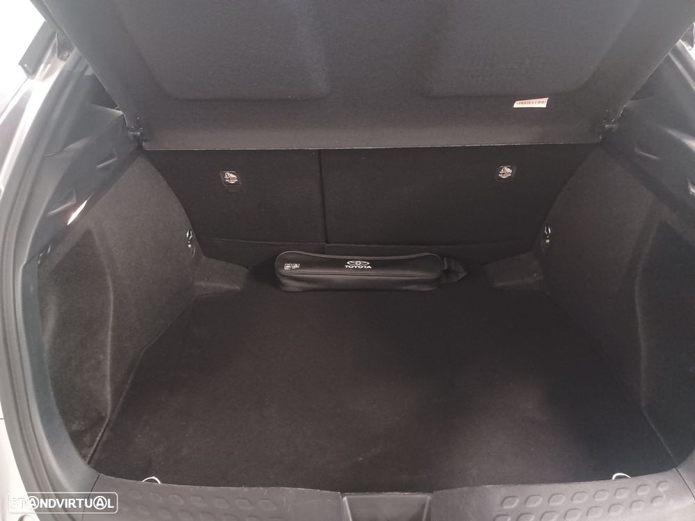 Toyota C-HR 1.8 HSD Comfort - 10