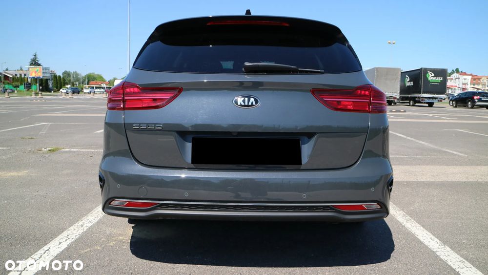 Kia Ceed 1.5 T-GDI L Business Line DCT - 7
