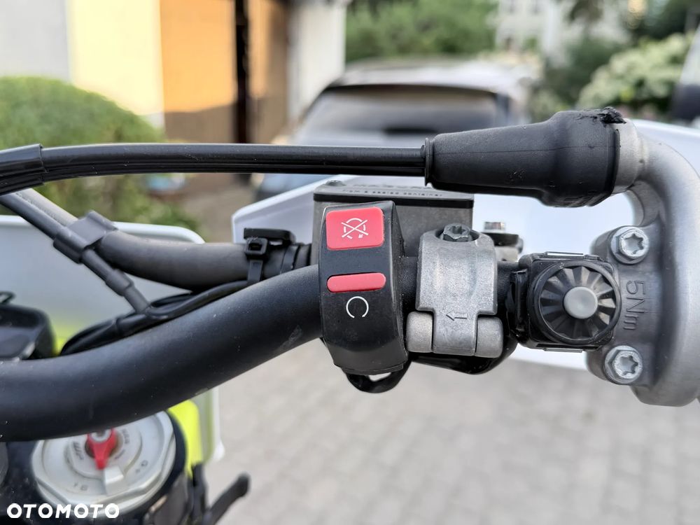 Husqvarna FE - 13