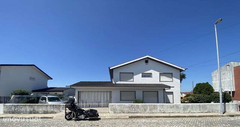 Moradia T3 com garagem e jardim - Grande imagem: 3/3