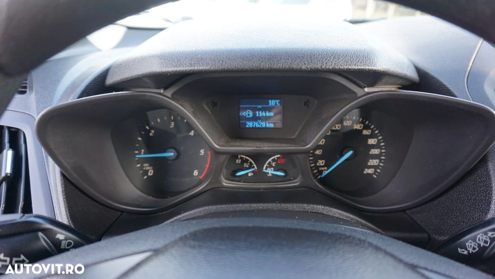 Ford Transit Connect - 16