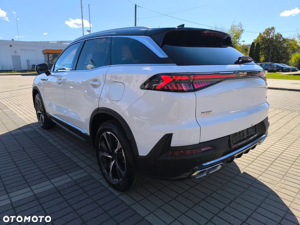 BAIC 7 1.5T Luxury DCT - 12