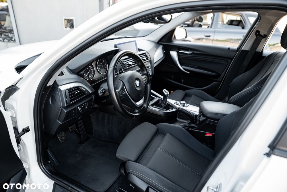 BMW Seria 1 118d Sport Line - 18