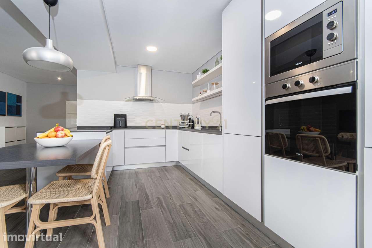 Apartamento T3 convertido em T2 Remodelado (Quinta do Paraíso, Setúbal - Grande imagem: 5/28