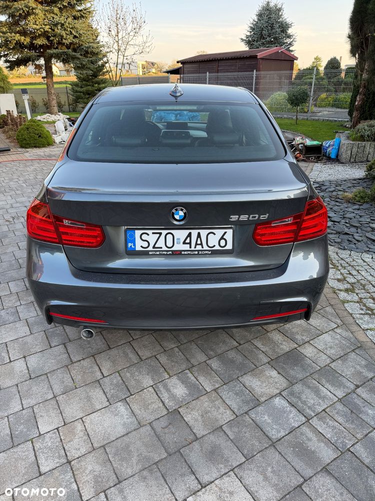 BMW Seria 3 - 26