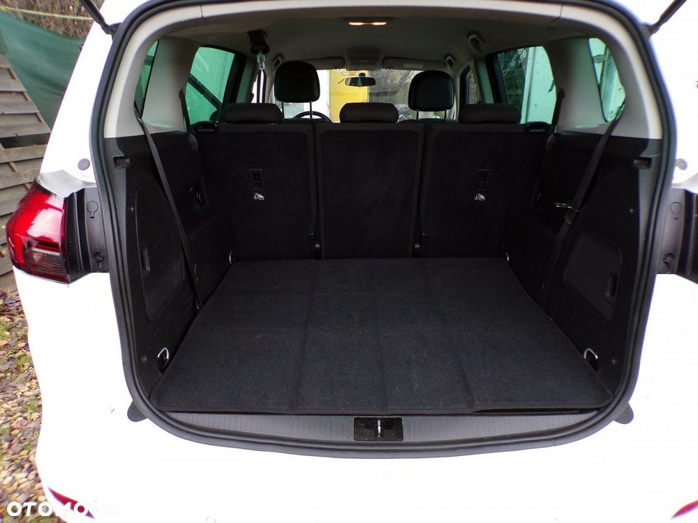 Opel Zafira - 21