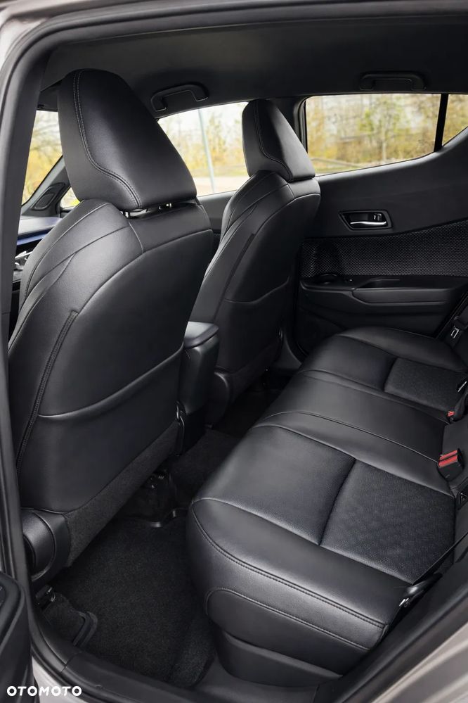 Toyota C-HR 1.8 Hybrid Prestige - 11