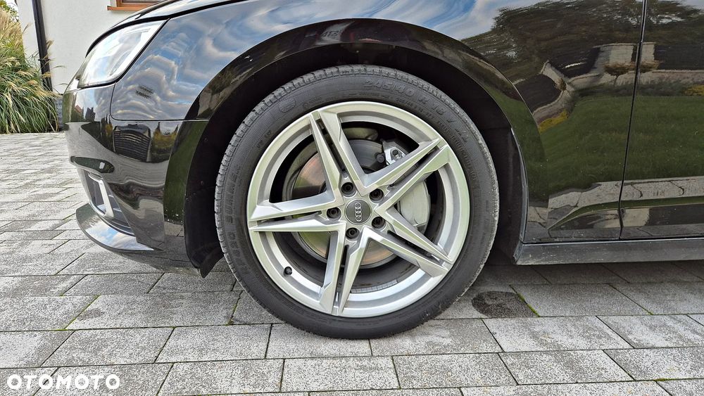 Audi A4 Avant 2.0 TDI DPF clean diesel quattro S tronic S line Sportpaket - 12