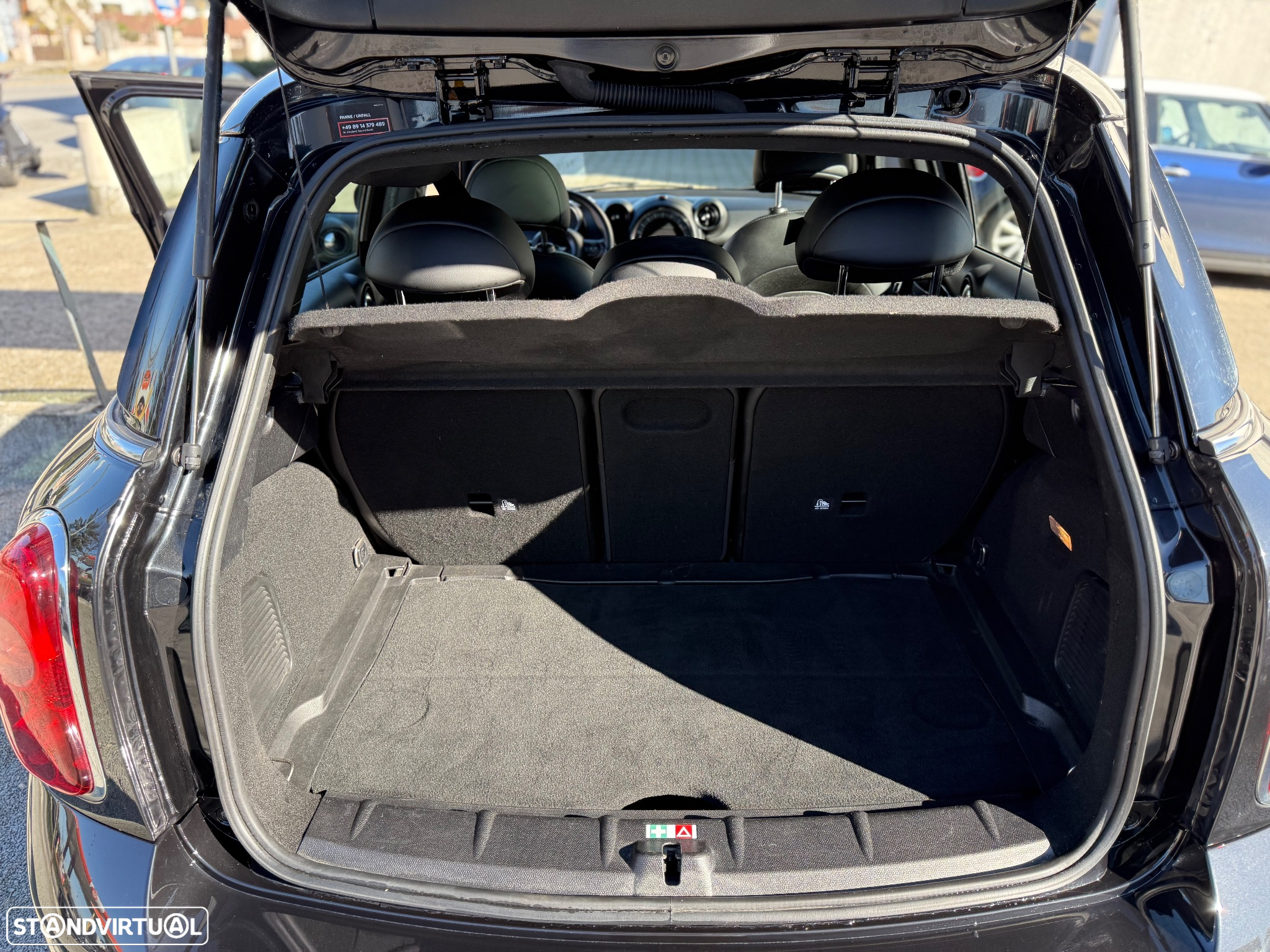 MINI Countryman Cooper D - 18