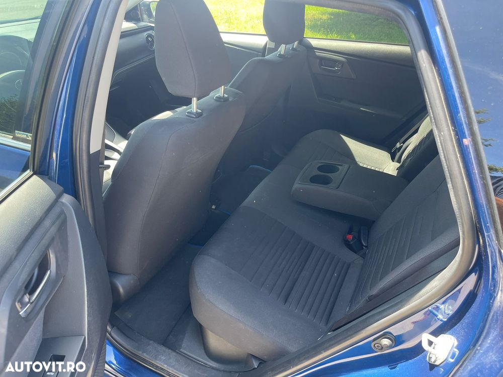 Toyota Auris - 9