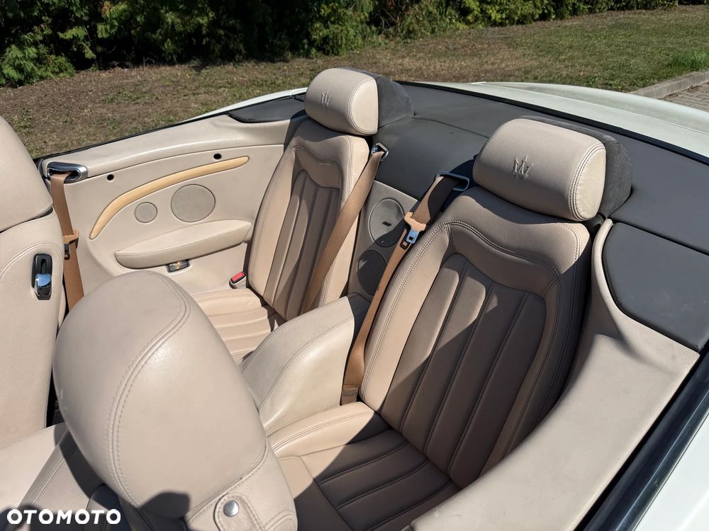 Maserati GranCabrio - 7