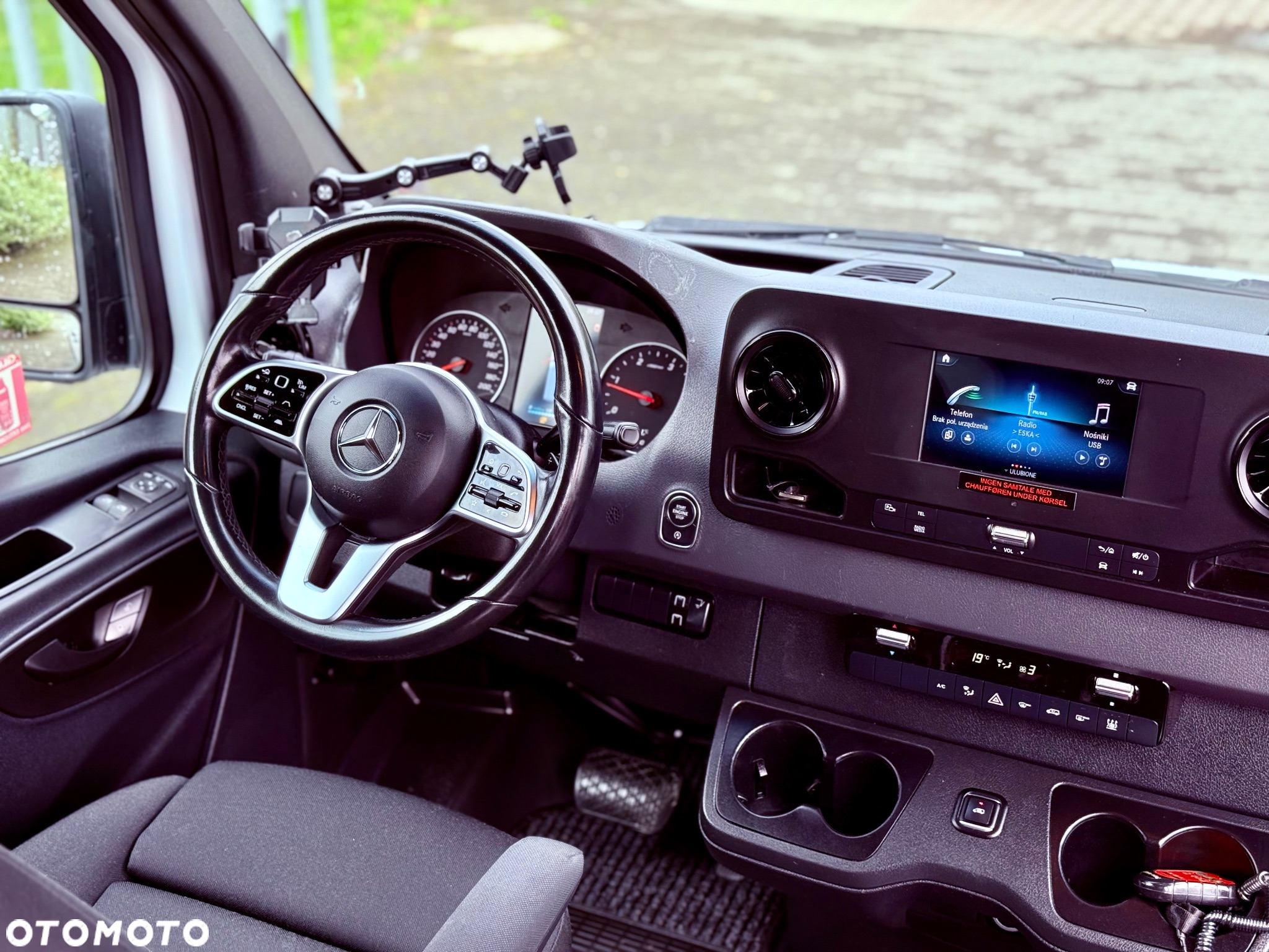 Mercedes-Benz Sprinter 317 CDI Long BASE 9G-Tronic 907.235 - 21