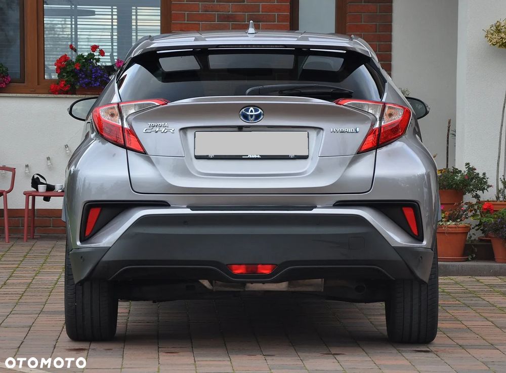 Toyota C-HR - 9