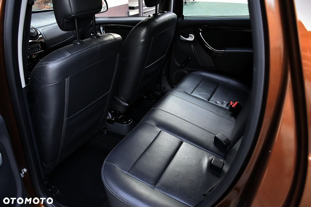 Dacia Duster 1.6 16V 4x2 Prestige - 8