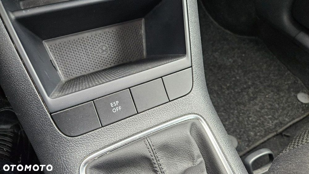 Volkswagen Golf Plus 1.4 Comfortline - 25