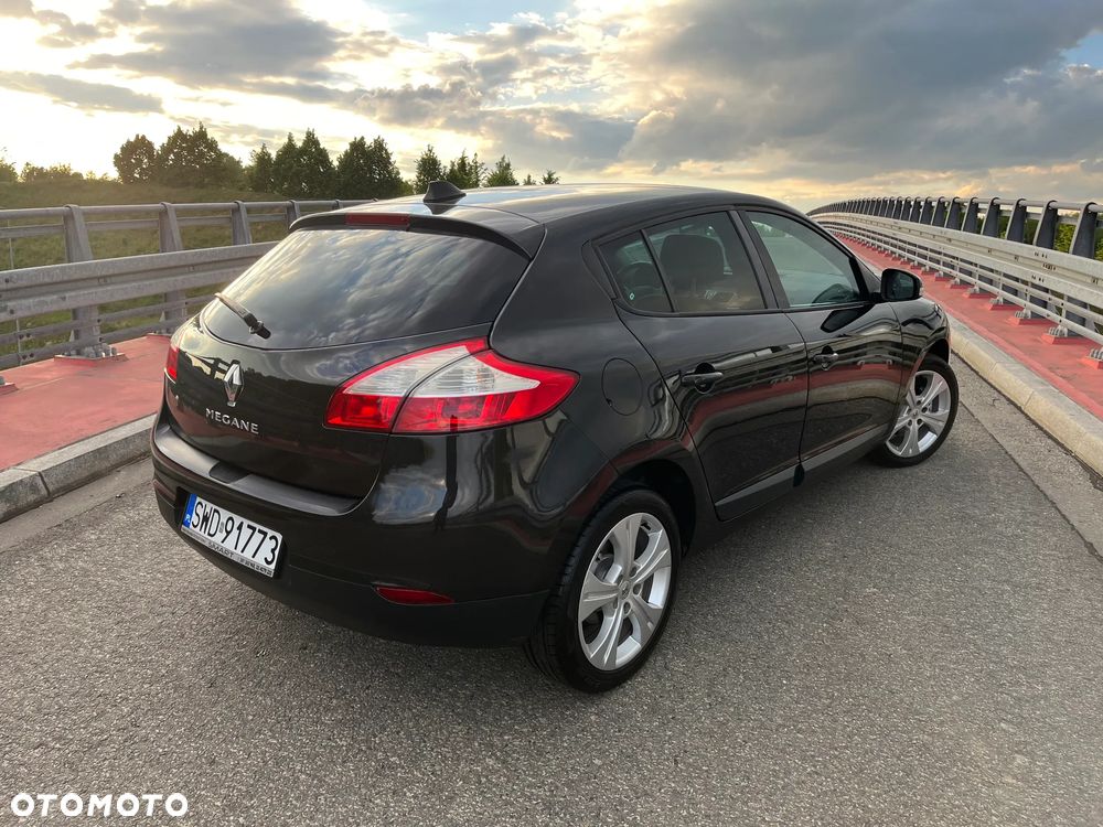 Renault Megane 1.6 16V Expression - 7