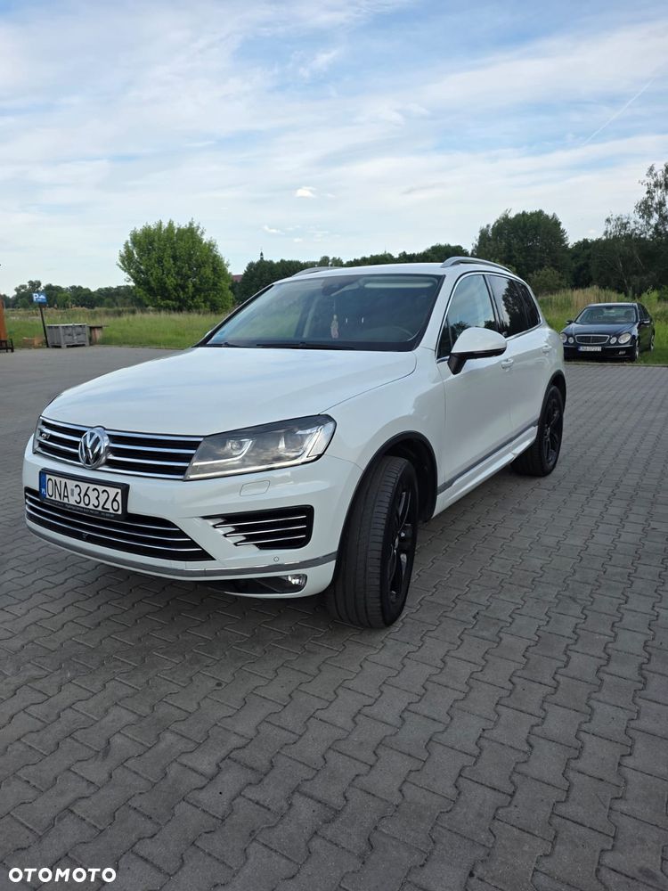Volkswagen Touareg 3.0 V6 TDI SCR Blue Motion DPF Automatik Executive Edition - 1