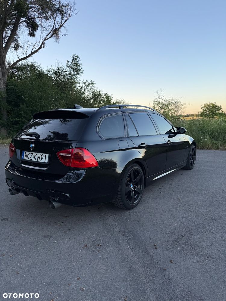 BMW Seria 3 - 18