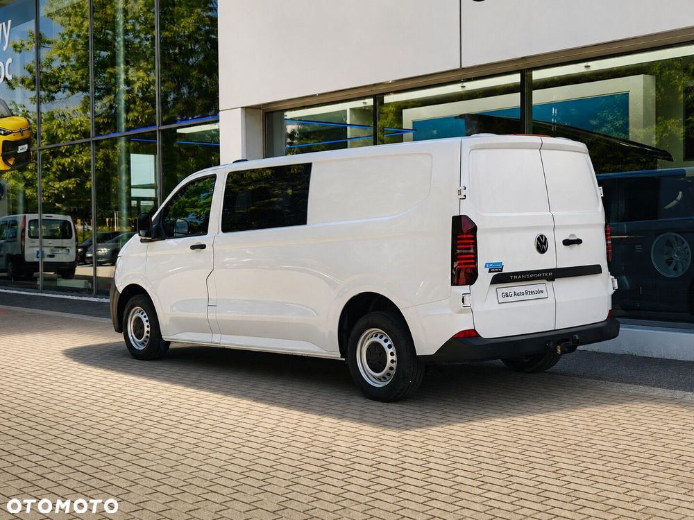 Volkswagen Transporter T7 Brygadówka 5 Osób 2.0 TDI 150KM Kamera Hak Grzane Fotele - 2