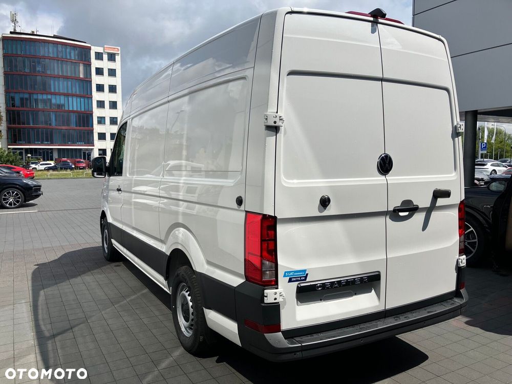 Volkswagen Crafter 35 2.0 TDI L3H3 3640 140 KM - 11