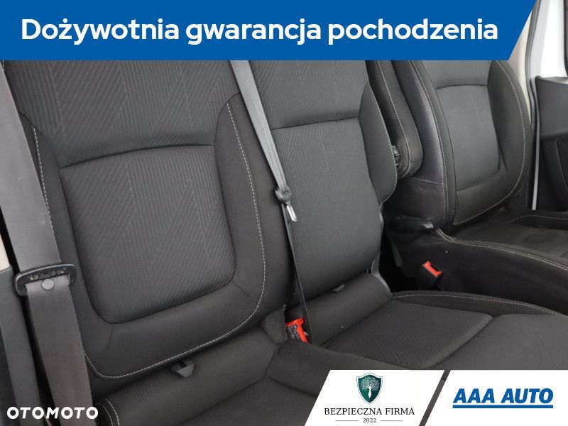 Renault trafic - 12