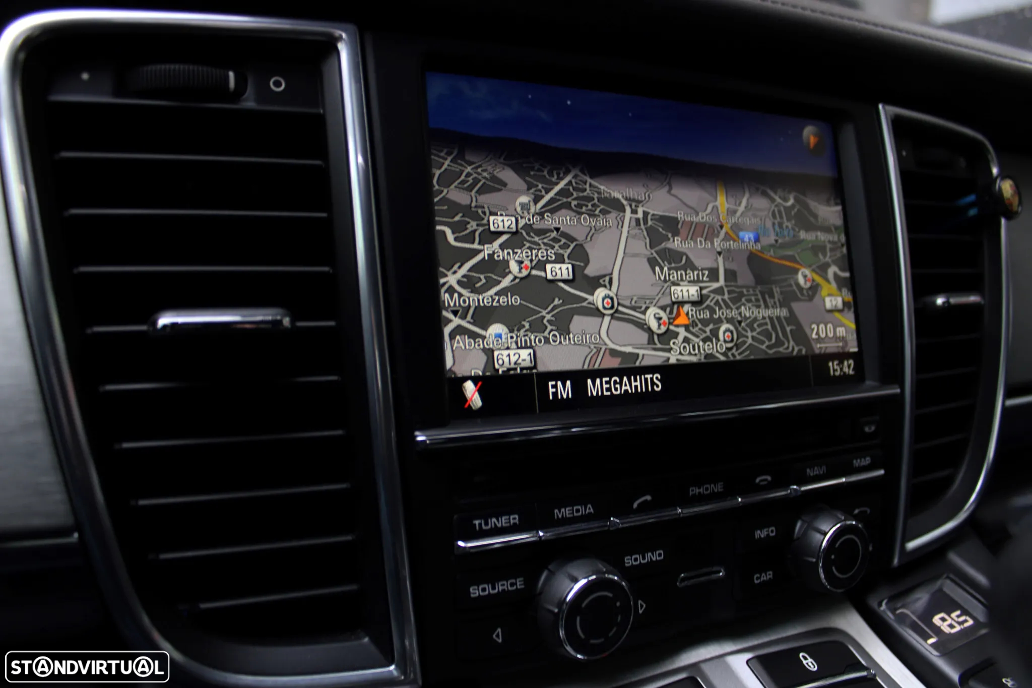 Porsche Panamera Diesel Platinum Edition - 38