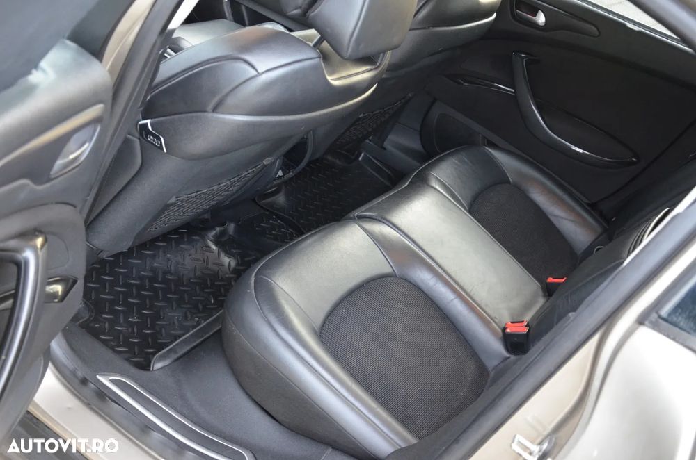 Citroën C5 2.0 HDI Susp H3+ Exclusive - 23