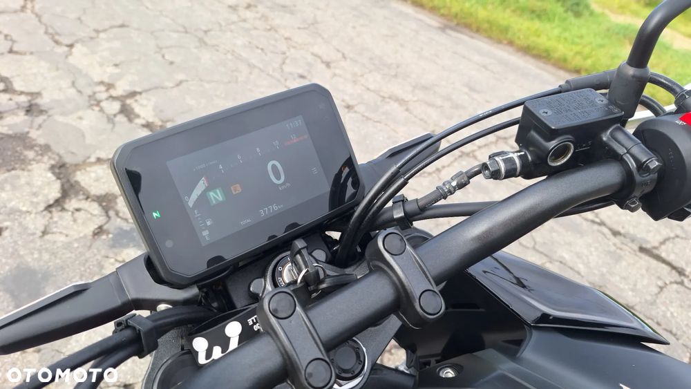 Honda CB - 3