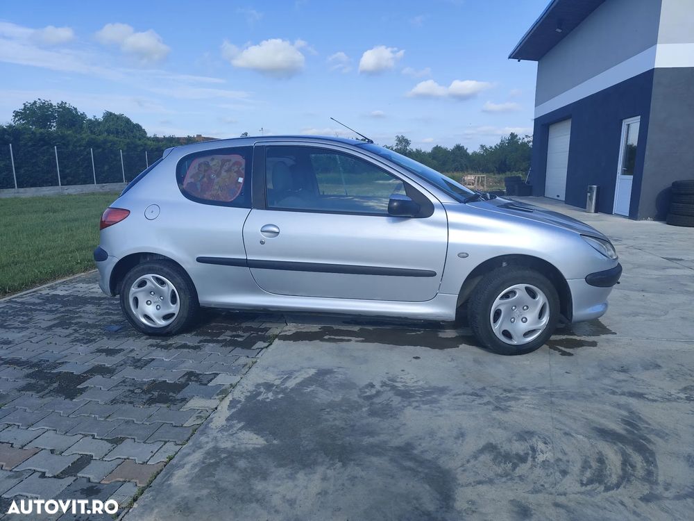 Peugeot 206 - 3