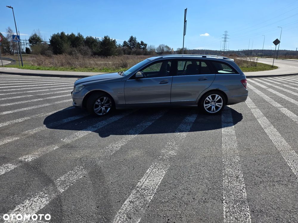 Mercedes-Benz Klasa C ver-220-cdi-avantgarde - 6