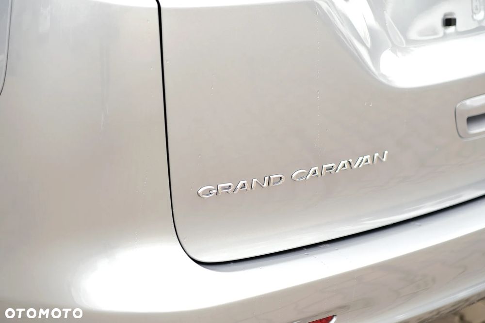 Chrysler Pacifica - 14