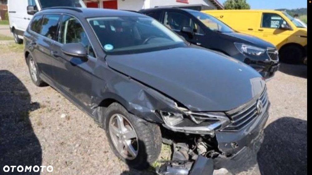 Volkswagen Passat 1.4 TSI ACT (BlueMotion Technology) Comfortline - 2