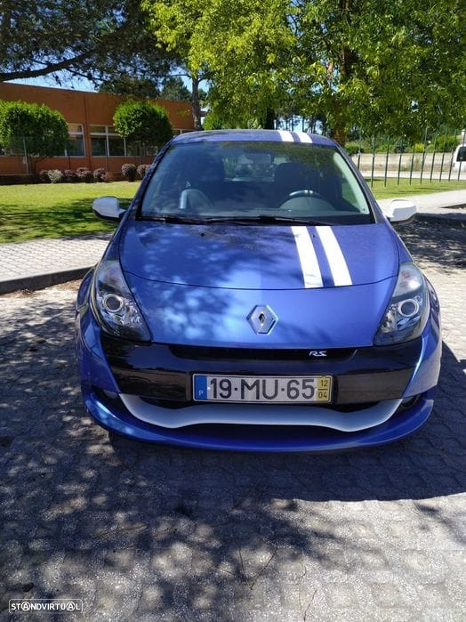 Renault Clio 2.0 16V RS - 2