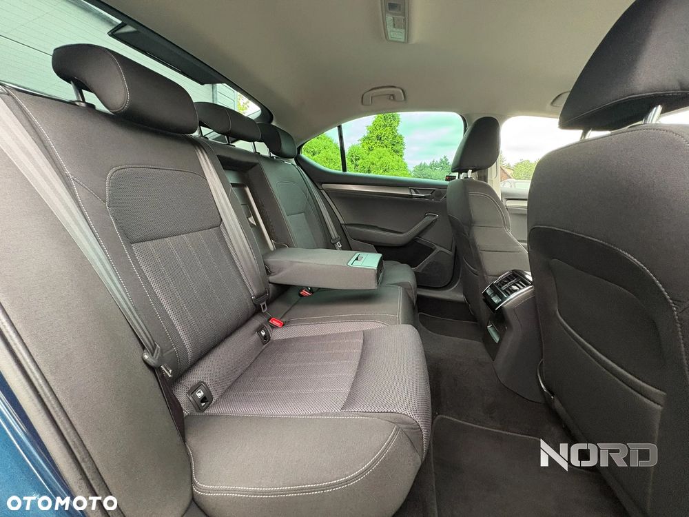 Skoda Superb 2.0 TSI DSG Style - 19