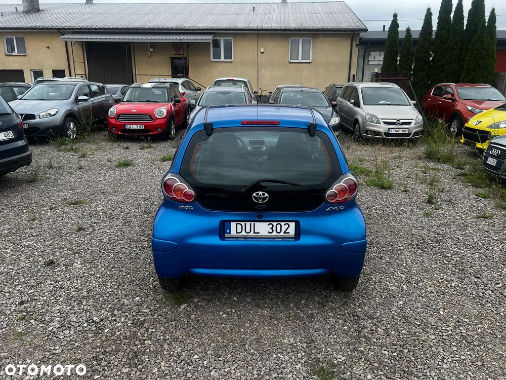 Toyota Aygo - 10