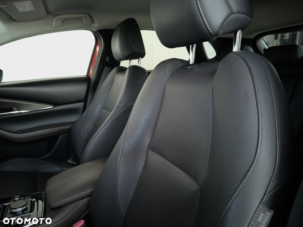Mazda CX-30 2.0 mHEV Hikari 2WD - 18