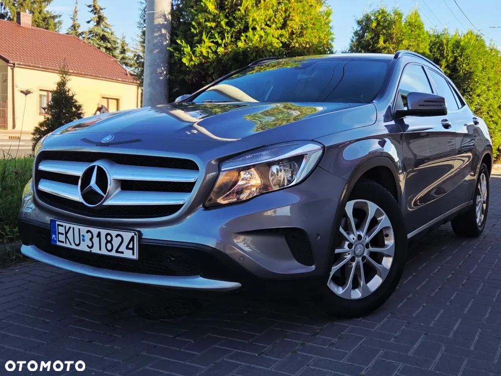 Mercedes-Benz GLA - 1