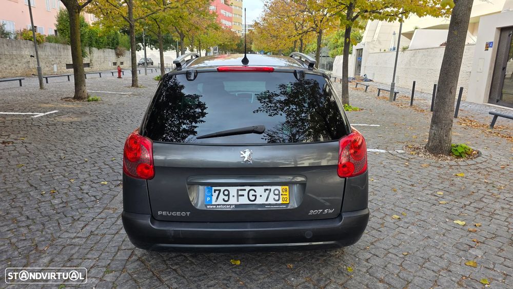 Peugeot 207 SW 1.4 SE Sportium - 12
