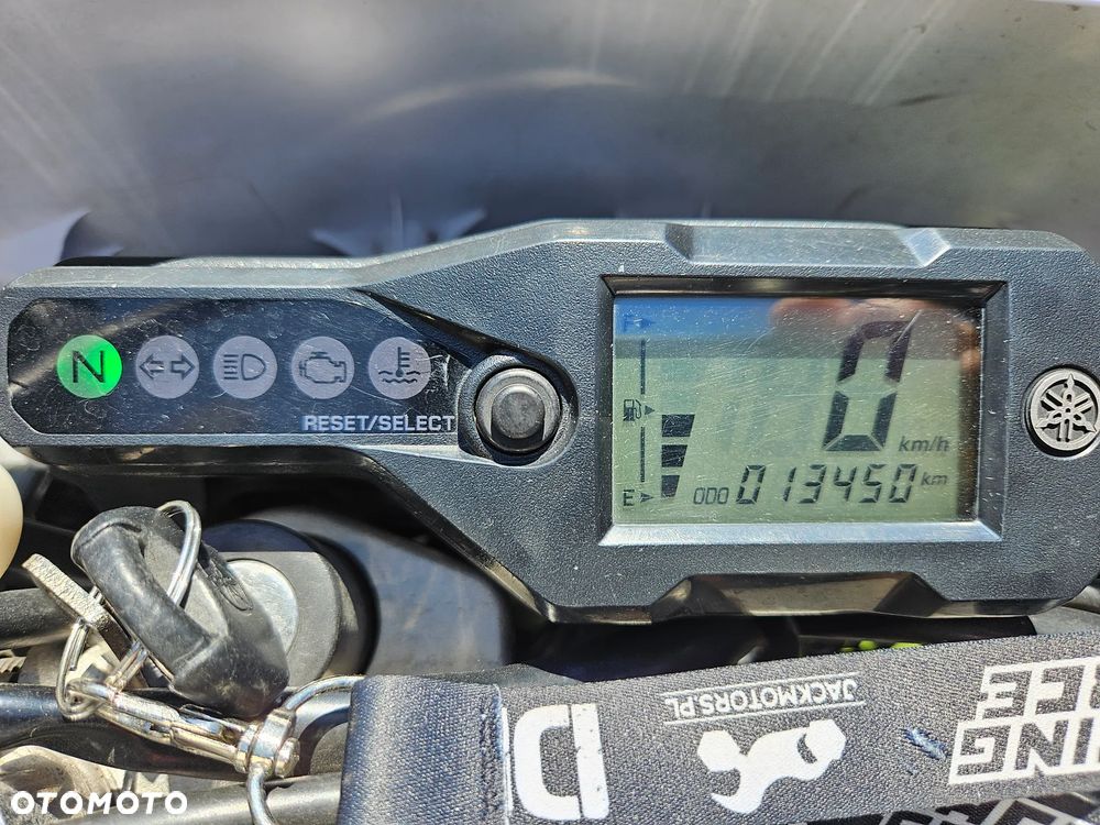 Yamaha WR - 7