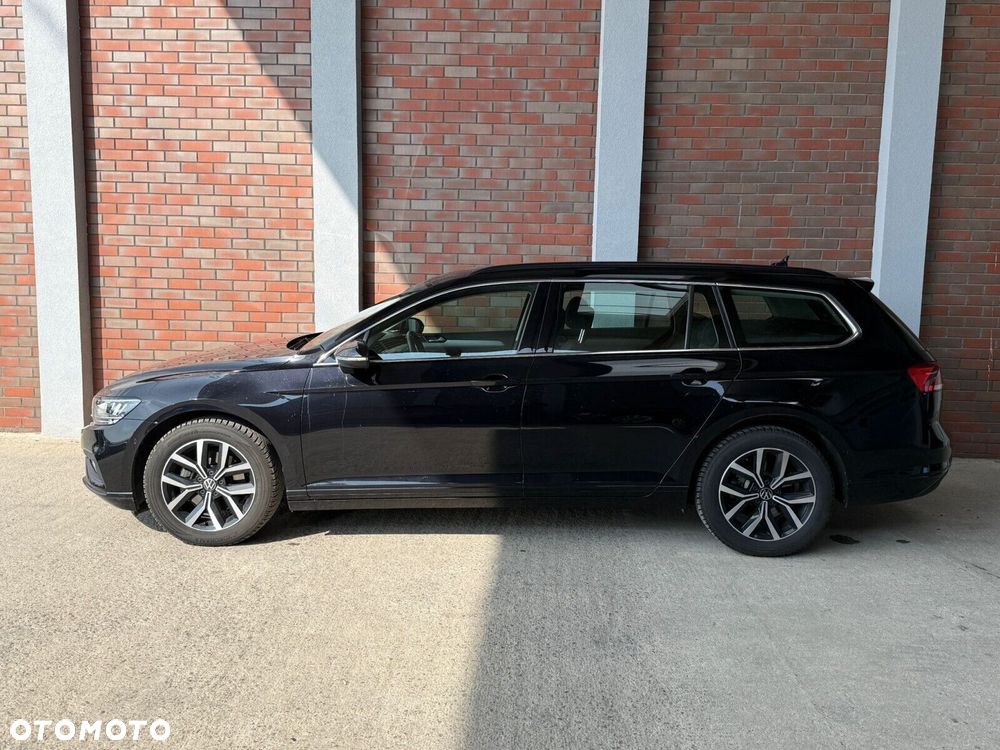 Volkswagen Passat - 8