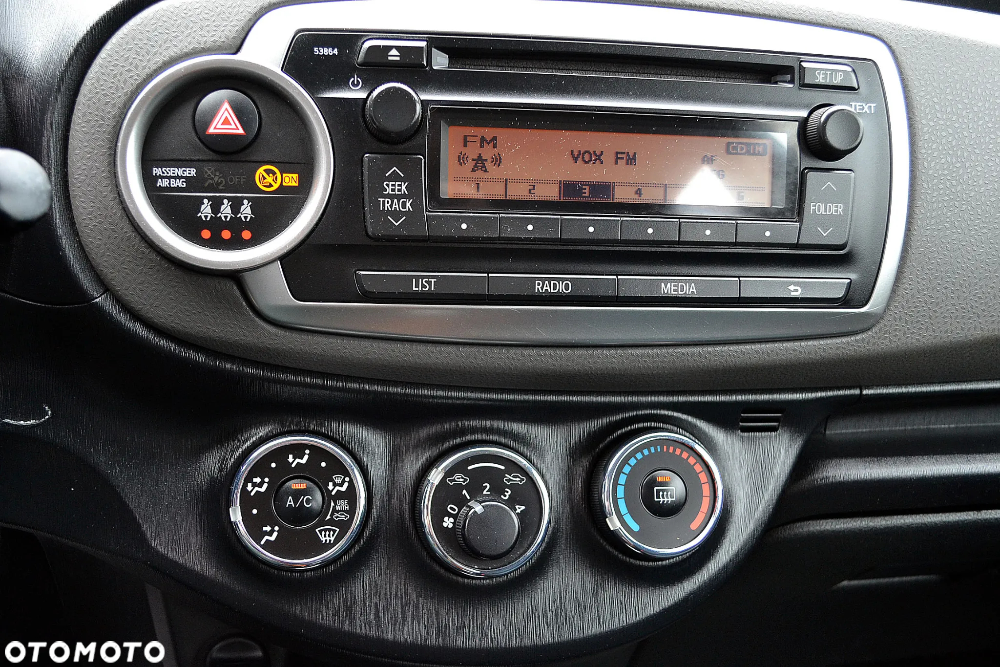 Toyota Yaris 1.33 Business Edition - 12